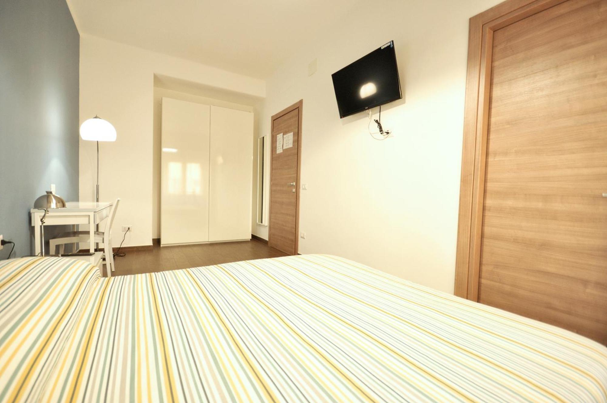 Affittacamere Domus Emilia Roma